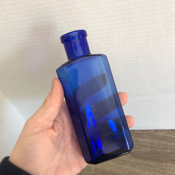 Vintage Cobalt Glass Medicine Bottle - Picture 11 of 12